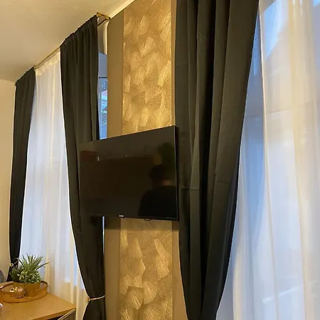 Apartment Stuebchen Am Theaterplatz